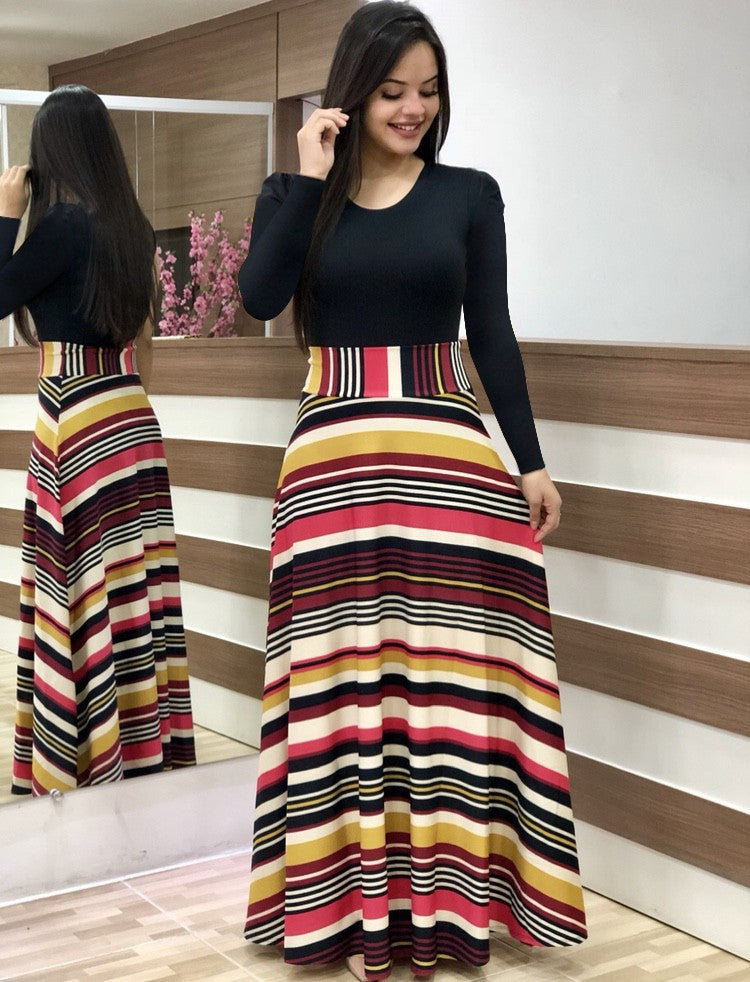 Women's Flowing Maxi Skirt with High Waist and Large Floral Print Mune Fashion