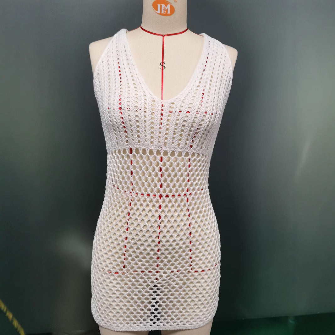 Ladies net dress with deep V-neck Mune Fashion