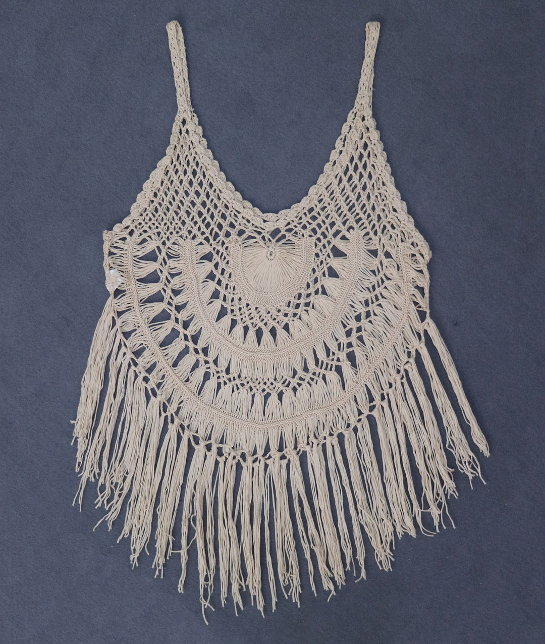 Women's crocheted beach poncho with fringes Mune Fashion