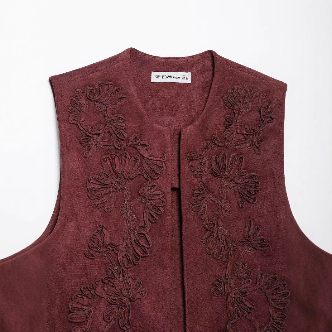 Women's Sleeveless Suede-Look Vest with Floral Appliqué Mune Fashion