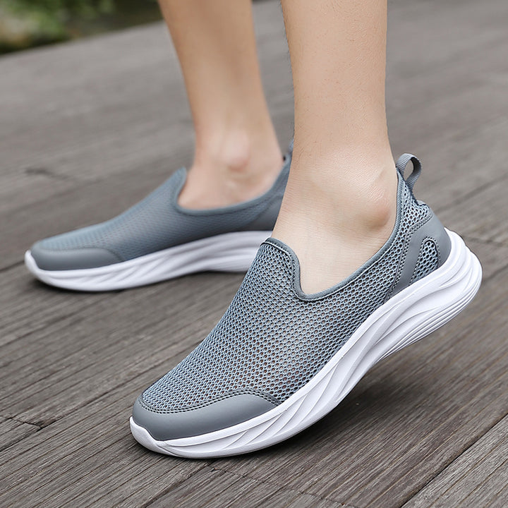 Men's breathable mesh sports shoe with slip-on design and shock-absorbing sole Mune Fashion