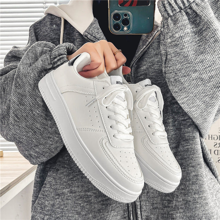 Women Sneakers with classic design and modern comfort Mune Fashion