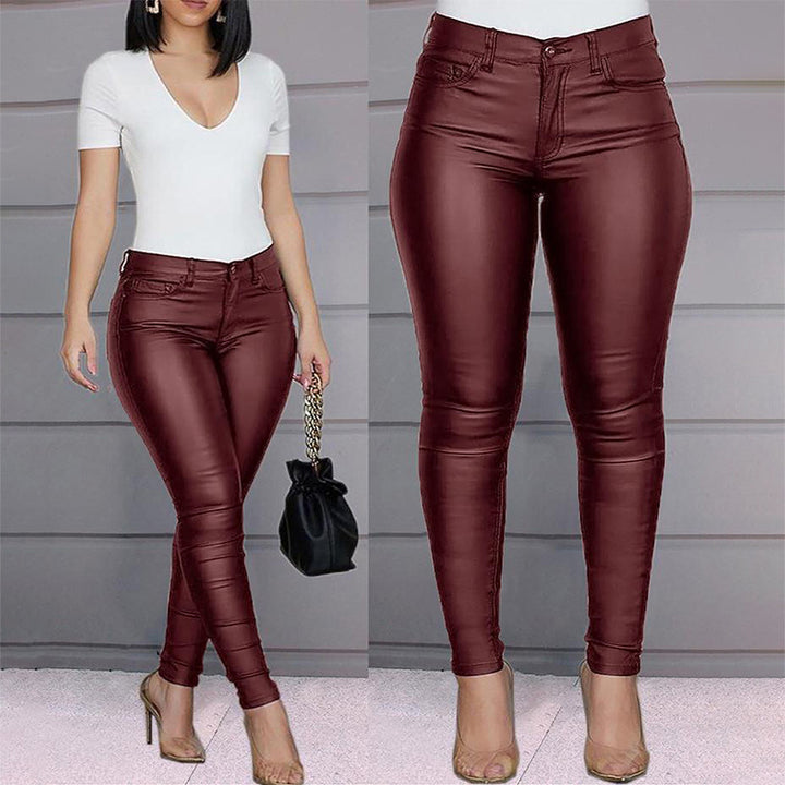 Ladies figure-hugging high-waist faux leather pants in skinny cut with five-pocket Mune Fashion