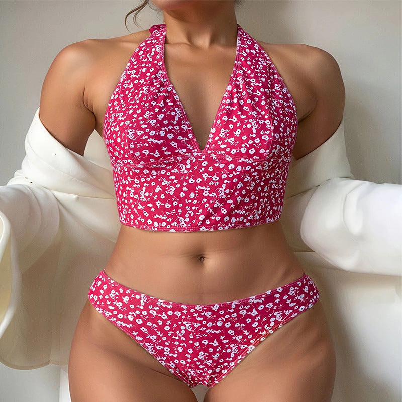 Women's bikini set with floral halter neck design Mune Fashion