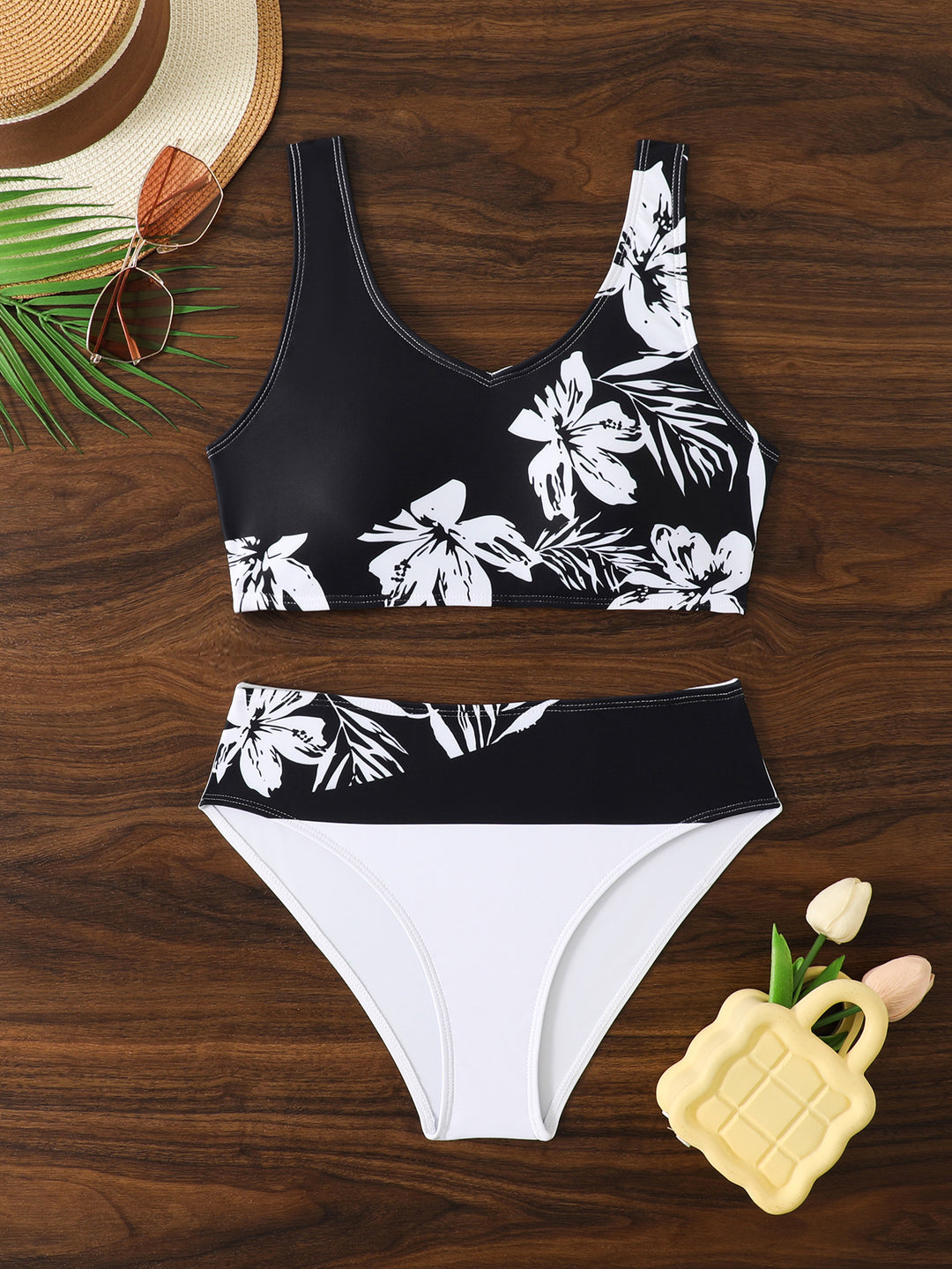 Women’s Sporty Bikini with Floral Design Mune Fashion