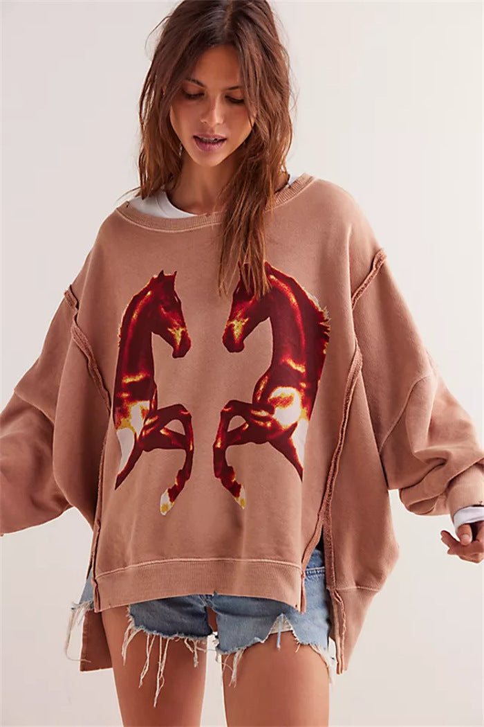 Women oversized sweatshirt with beet print, fringed seam accents and thumbhole sleeves Mune Fashion