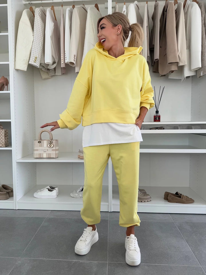 Women's Cropped Hoodie Lounge Set with asymmetrical hem, voluminous raglan sleeves and rolled joggers Mune Fashion