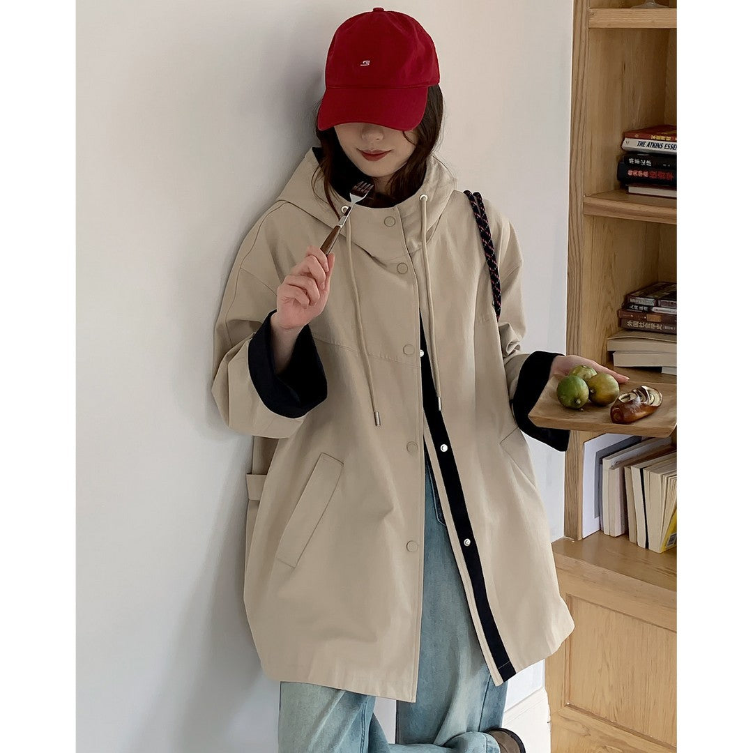 Women Oversize Hooded Jacket with Contrasted Hem and Snap Button Placket Mune Fashion