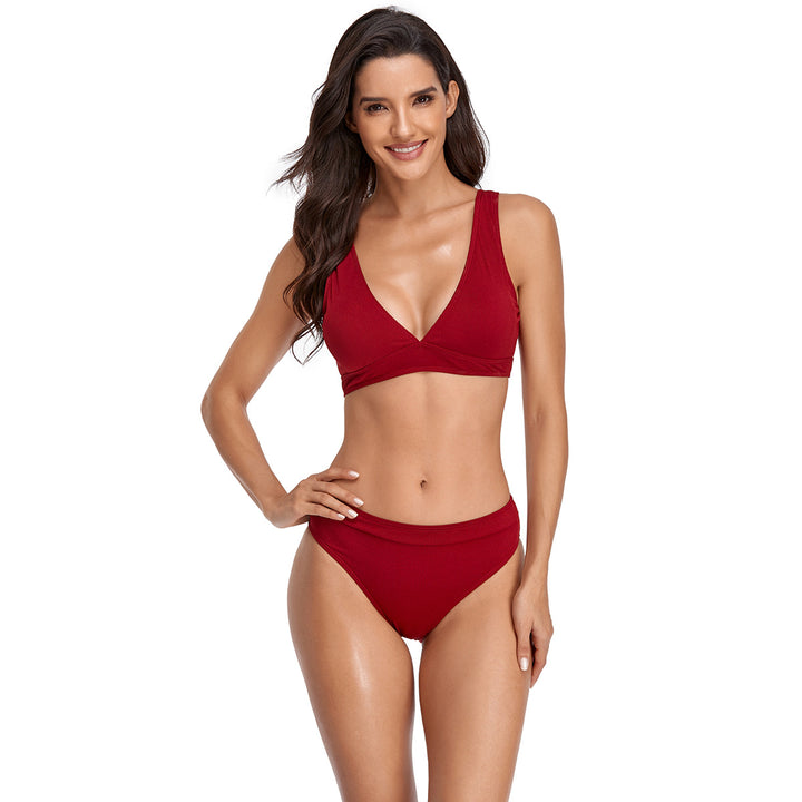 Women's triangle bikini set with fashionable cut and high waist Mune Fashion