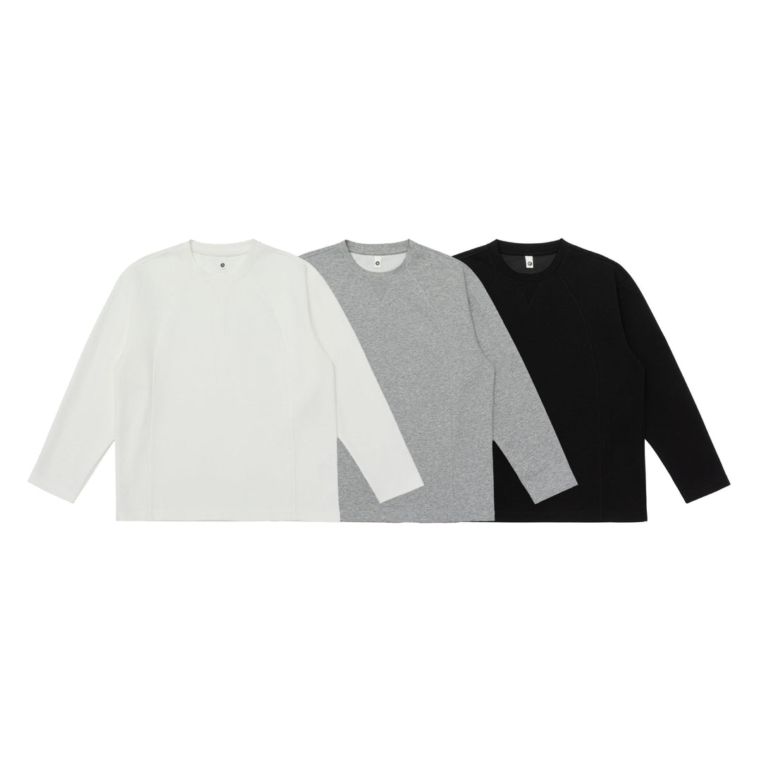 Unisex Oversize sweatshirt with raglan sleeves and seam details Mune Fashion
