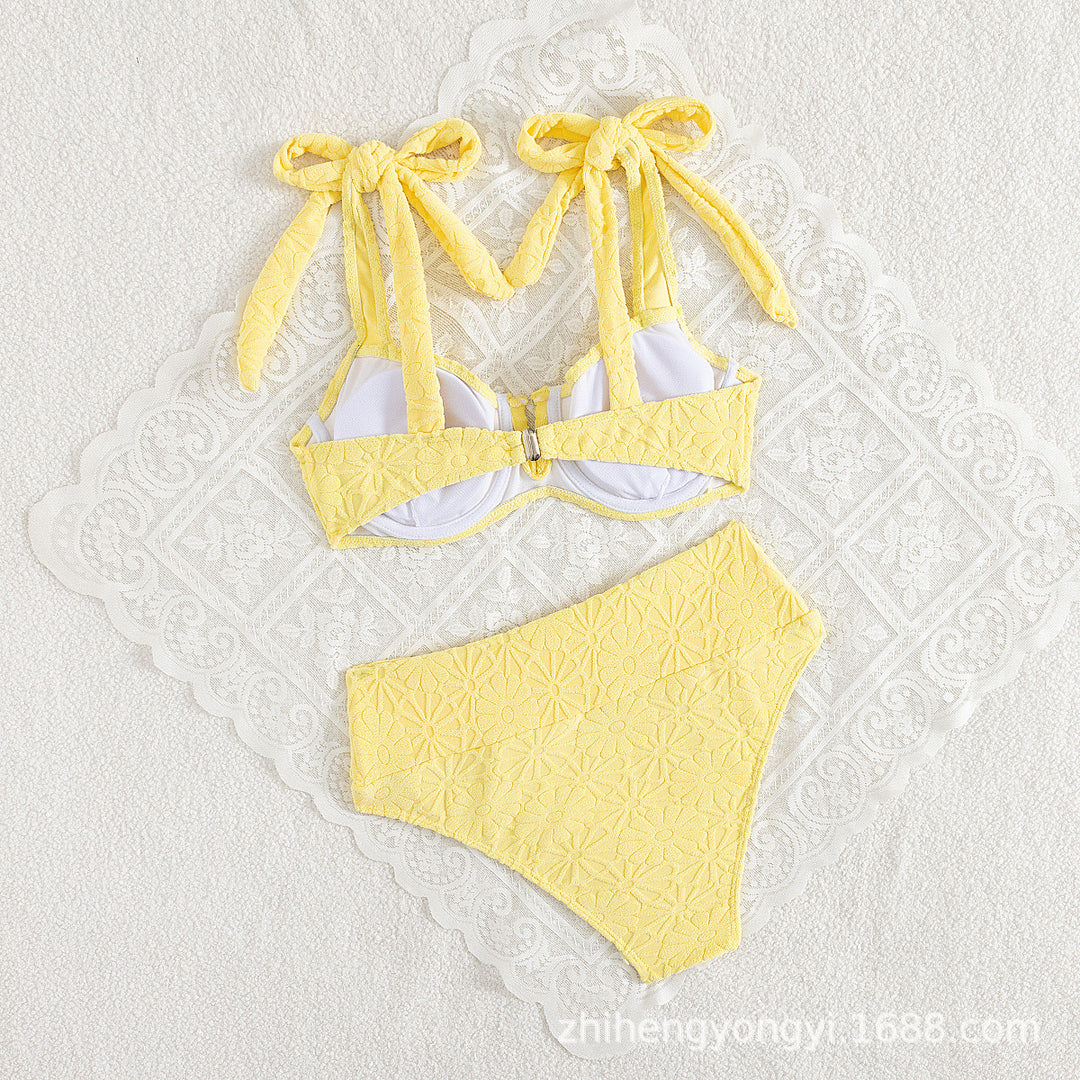 Women's High-Cut Bikini with Playful Tying System Mune Fashion