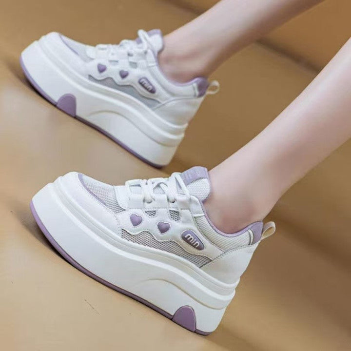 Ladies' platform sneakers with trendy design and comfortable cushioning Mune Fashion