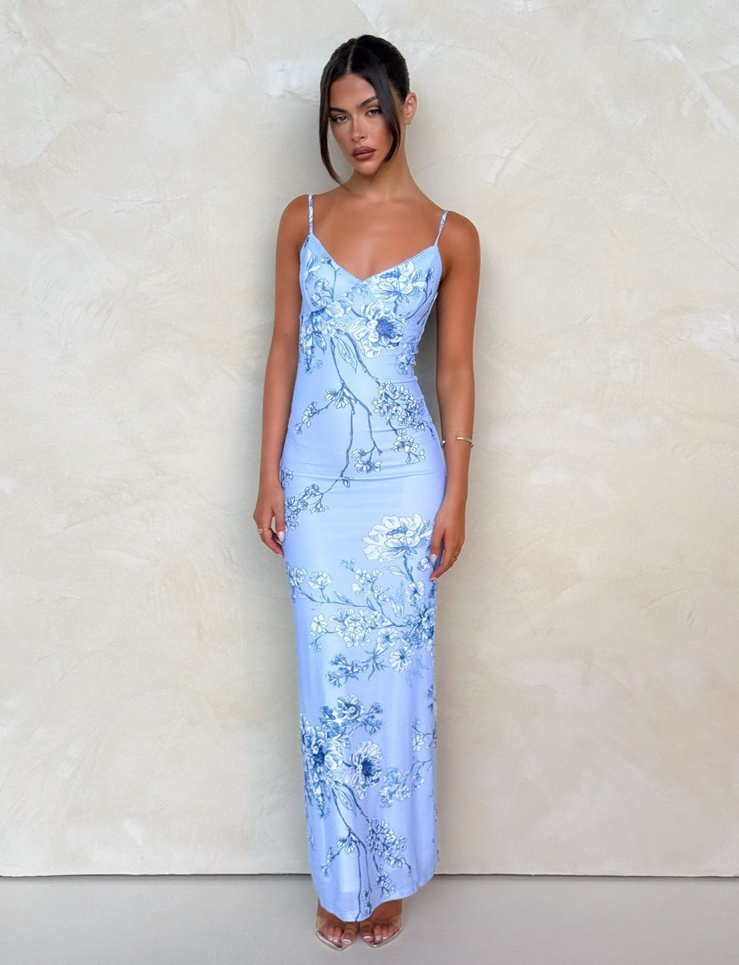 Women's body-hugging slip maxi dress with spaghetti straps, bodice seam, and floral-baroque digital print Mune Fashion