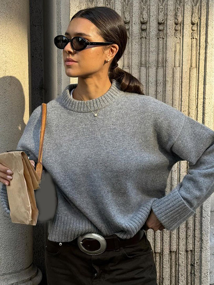 Women Soft Oversized Knitted Sweater with Round Neck, Extended Cuffs, and Ribbed Hem Mune Fashion