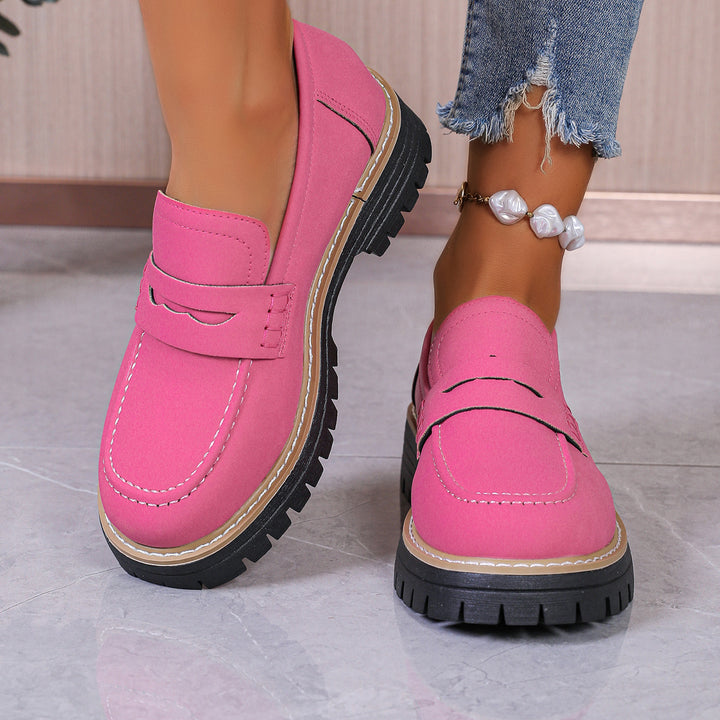 Women Chunky Loafer with thick profile sole and faux suede upper material Mune Fashion