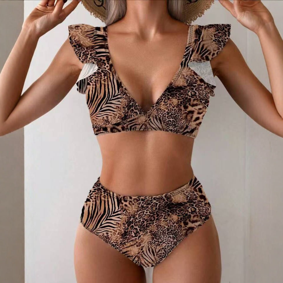Women Bikini Set with playful ruffles and floral patterns Mune Fashion