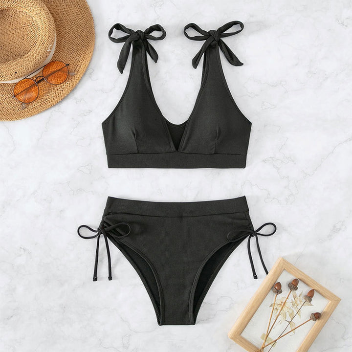 Women's bikini set with high-cut bottom and adjustable straps Mune Fashion