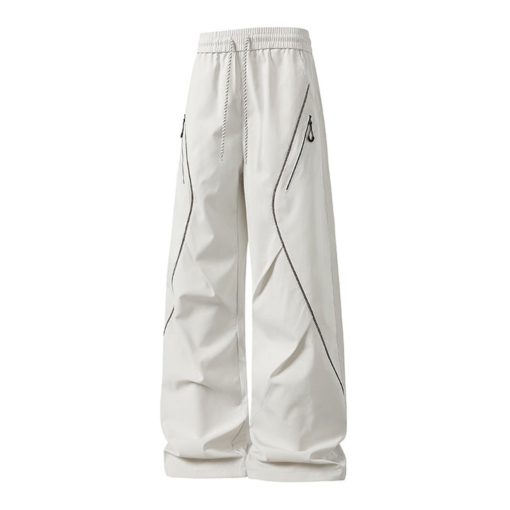 Men's Loose Utility Jogging Pants made of Functional Nylon with Drawstring, Zipper Pockets & Contrast Stitching Mune Fashion