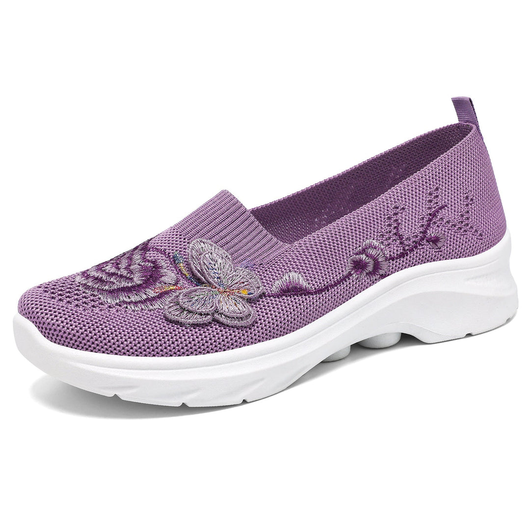 Ladies Elegant Slip-On Sneakers with Floral Embroidery Mune Fashion