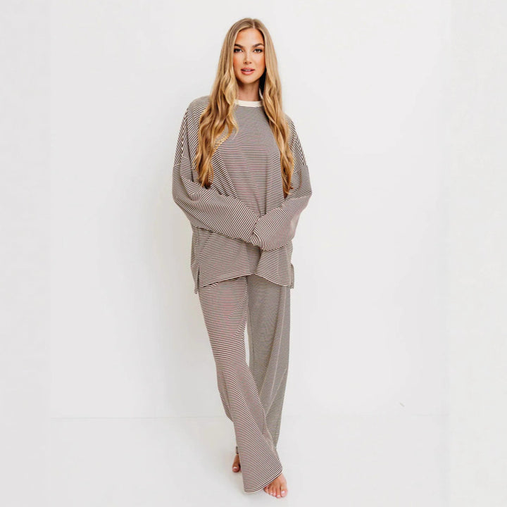 Women's striped comfort set made of fine ribbed jersey with oversized sweater and wide waistband trousers Mune Fashion