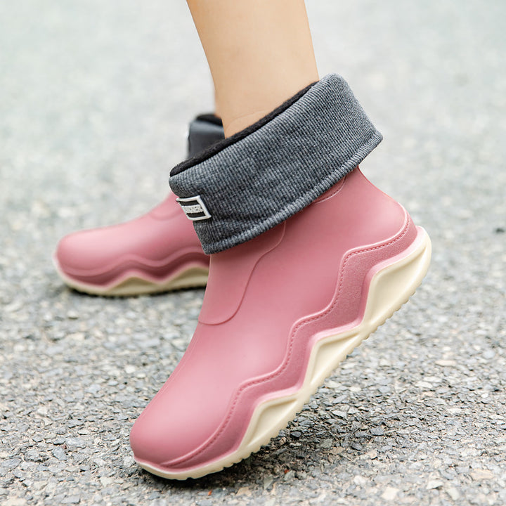 Women's Waterproof Slip-On Ankle Rubber Boot with Rolled Knit Collar Mune Fashion