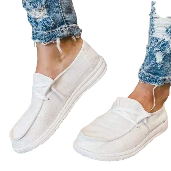 Women's sailcloth moccasin sneakers with elastic lacing, padded comfort insole and profiled rubber sole Mune Fashion