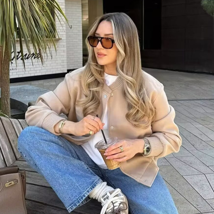 Women's short cut bomber jacket with ribbed cuffs Mune Fashion