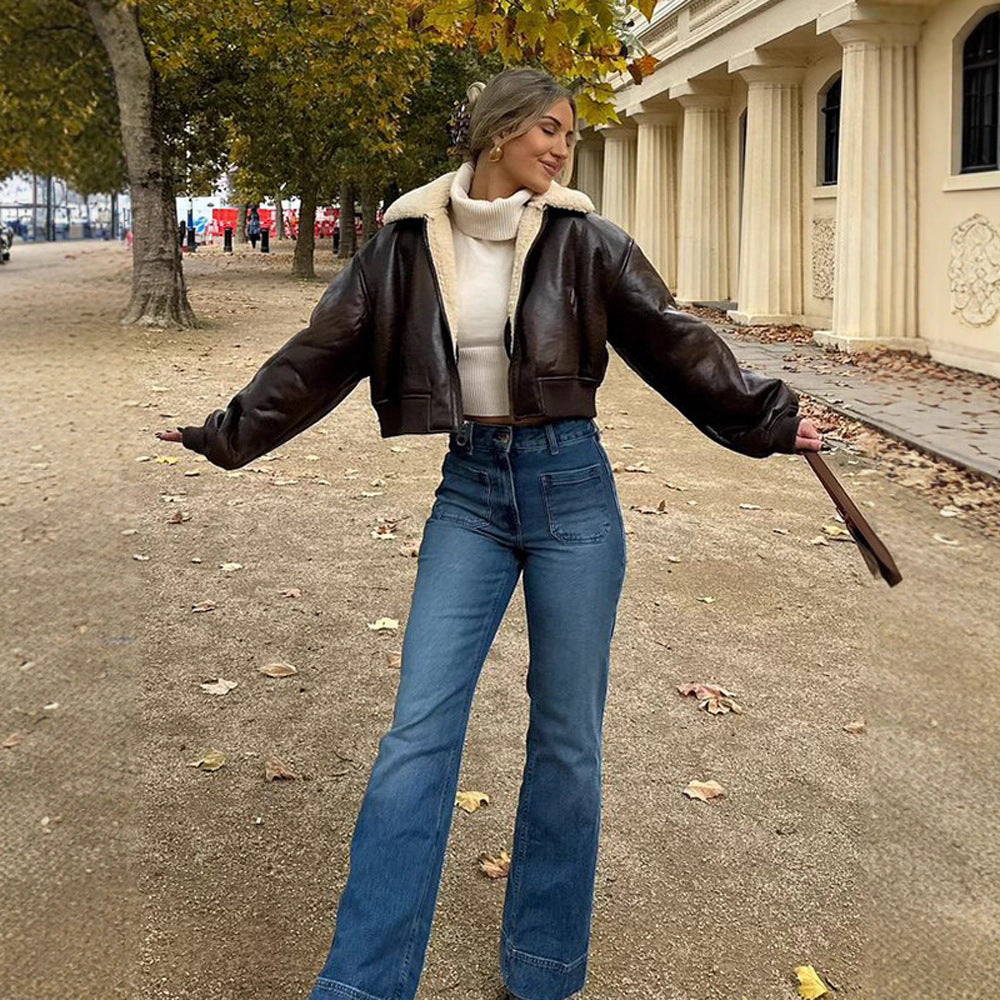 Ladies short cut pilot jacket with teddy lining and oversized sleeves Mune Fashion