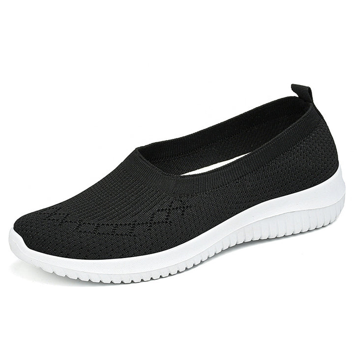 Women's seamless knit ballerina slip with sock-like shaft, elastic entry and cushioned lightweight sole Mune Fashion