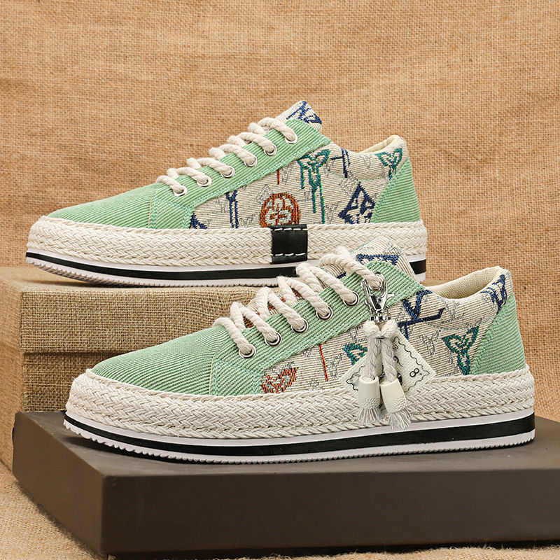 Ladies fashionable sneakers with high-quality textile surfaces and sophisticated design Mune Fashion