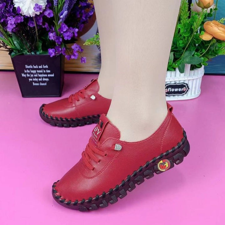Women Flexible Leather Look Sneakers with Hand-Stitched Contrast Seam and Profiled Rubber Sole Mune Fashion