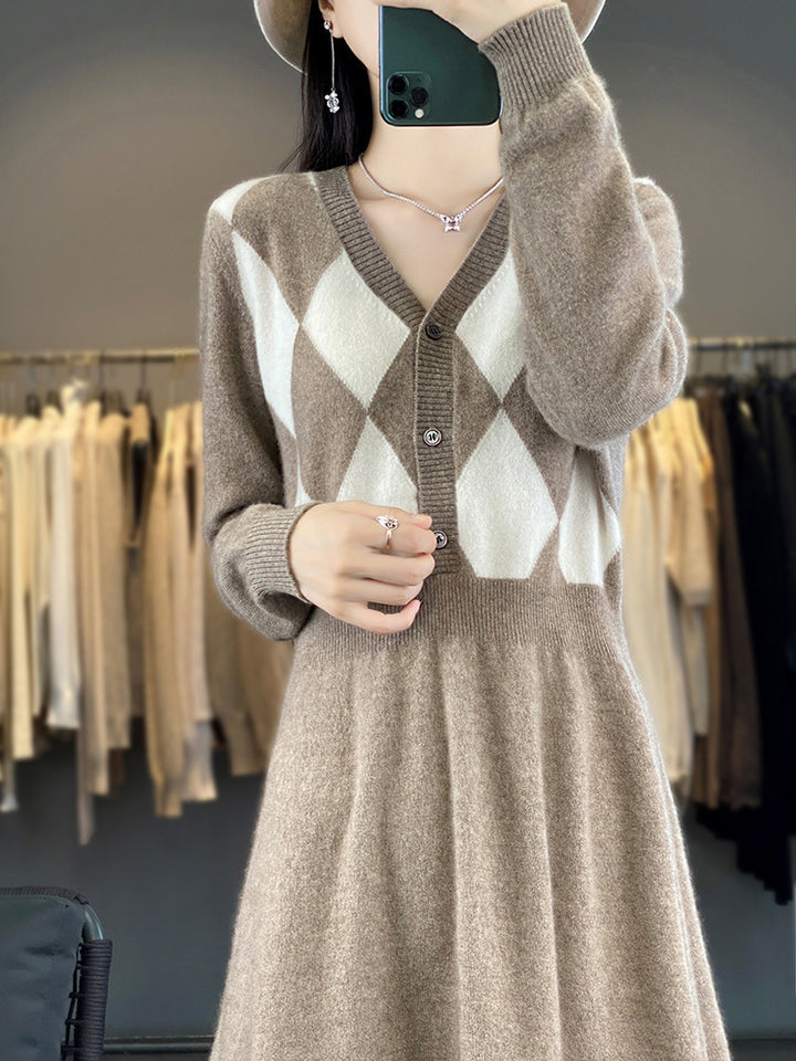 Women's knit set with V cardigan diamond pattern and fitted midi skirt Mune Fashion