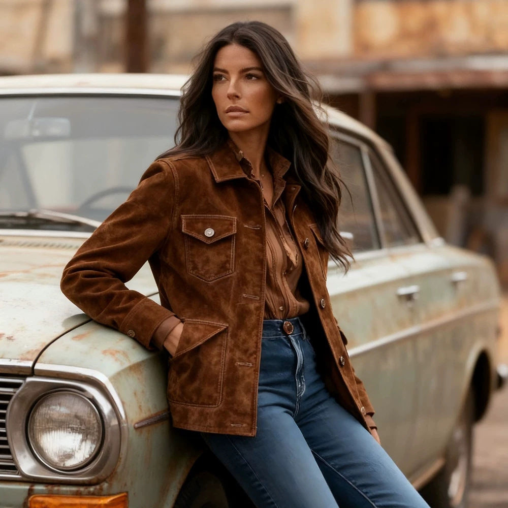 Women's short jacket in ranch-worker look made of suede look with flap pockets and visible button placket Mune Fashion
