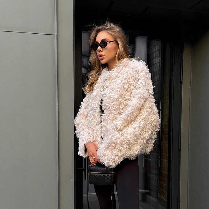 Women's Boxy Short Coat in Curl Teddy Look with Boxy Silhouette Mune Fashion