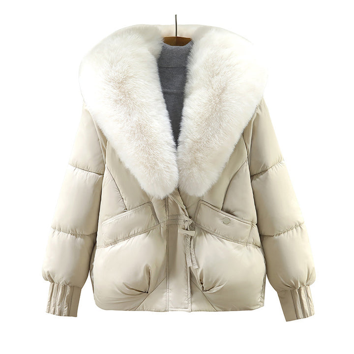 Women's short quilted jacket in boxy cut with extra wide shawl collar made of faux fur and ribbed cuffs Mune Fashion