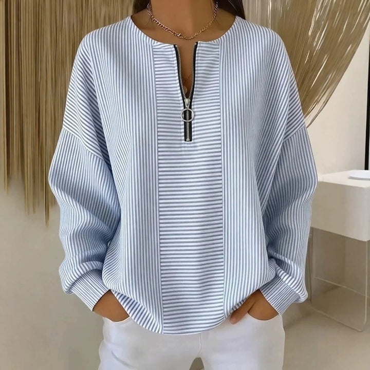 Women's Oversize Sweater with fine rib structure and short zipper Mune Fashion