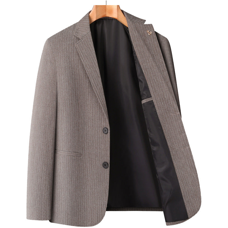 Men Half-lined Structured Blazer with fine Pinstripe Look and Two-button Silhouette Mune Fashion
