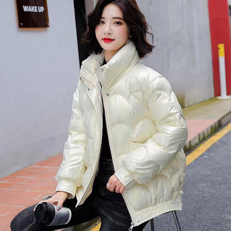 Ladies Stylish Quilted Jacket Mune Fashion