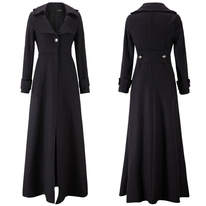 Ladies Elegant Long Coat with Classic Lapels and Modern Accents Mune