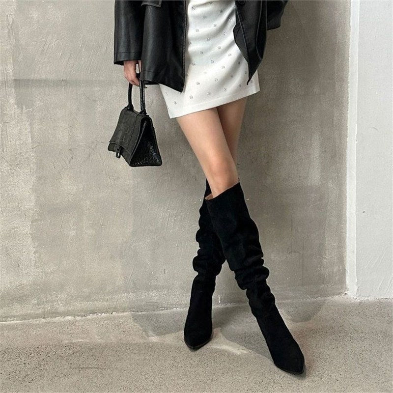 Women's slouch boots made of suede look with pointed toe shape and low kitten heel Mune Fashion