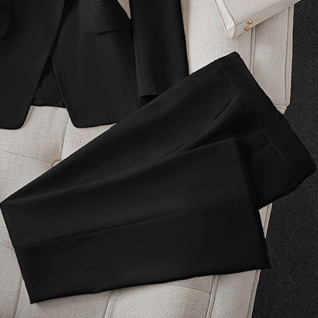 Ladies Elegant and well-fitting Fabric Trousers Mune Fashion