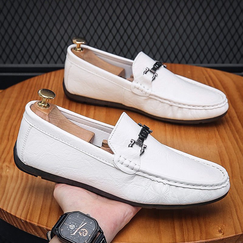 Men's Elegant Moccasins with Stylish Metal Closure