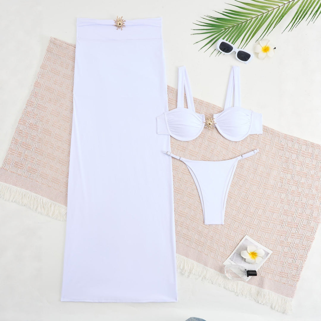 Women's bikini set with stylish bandeau top and sophisticated skirts Mune Fashion