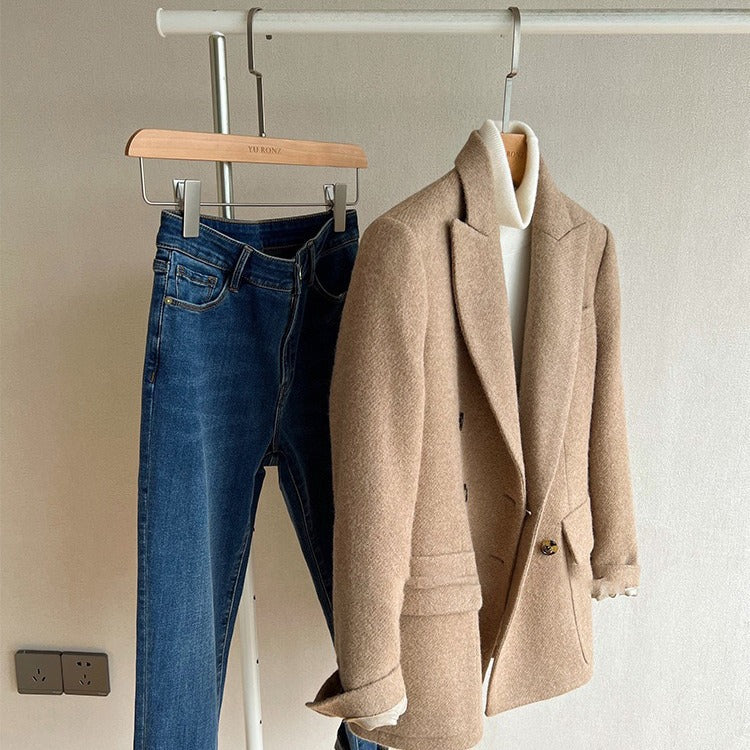 Women's Fashionable Wool Blazer with Elegant Cut Mune Fashion
