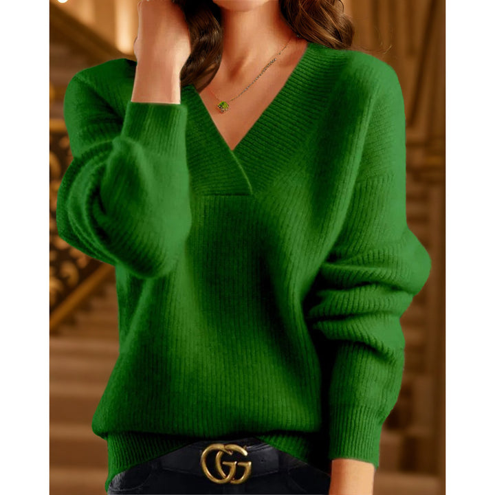 Women's cozy V-neck sweater made of fine knit Mune Fashion