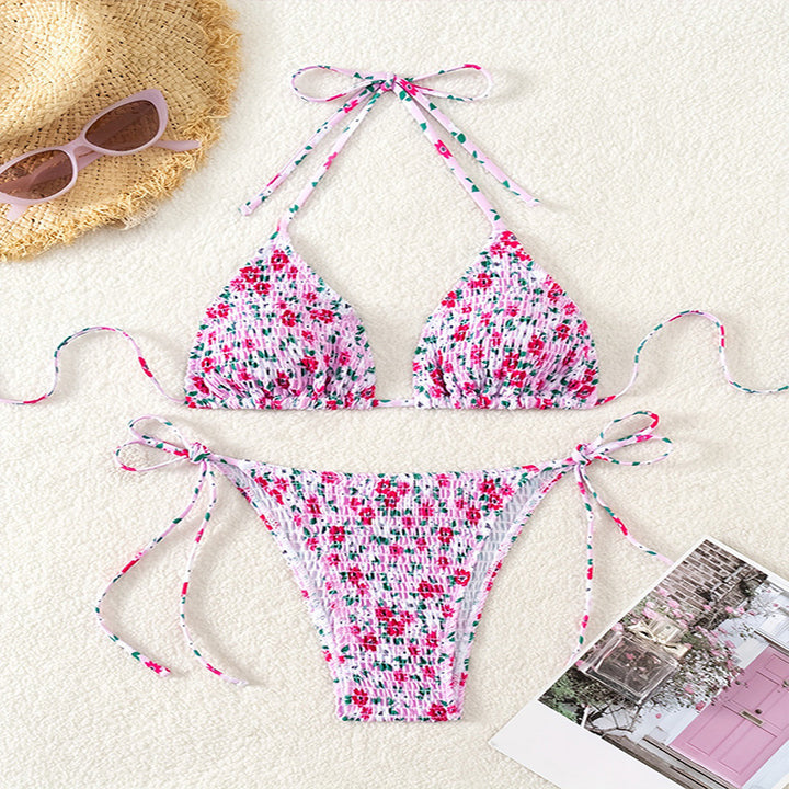Ladies triangle bikini with floral patterns and adjustable ties Mune Fashion
