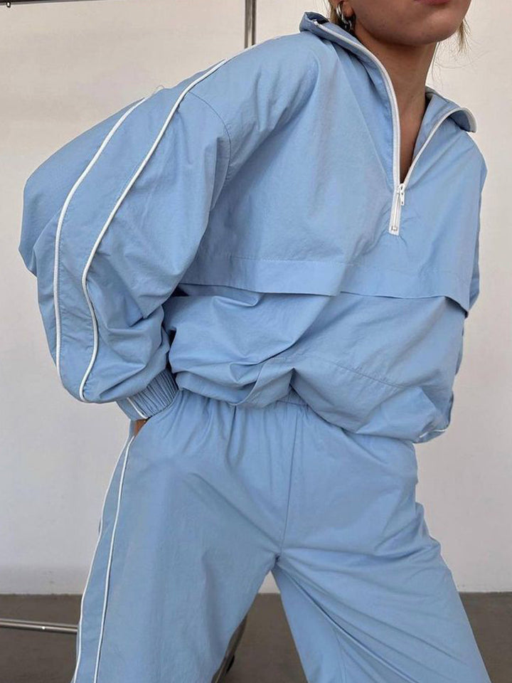 Women Two-Piece Sporty Jogging Set with Half Zipper, Piping and Elastic Waist Pants Mune Fashion
