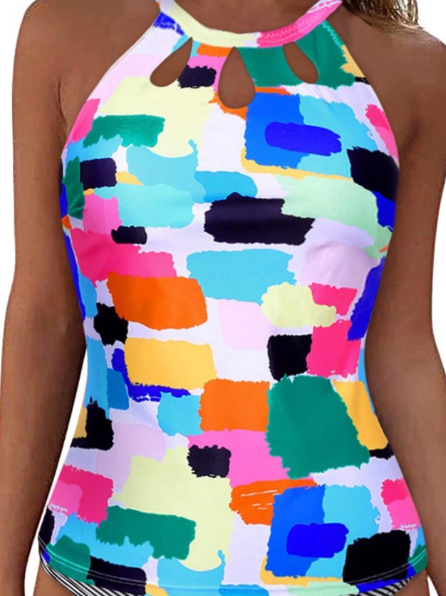 Ladies sporty tankini top with fashionable round neckline and cut-outs Mune Fashion