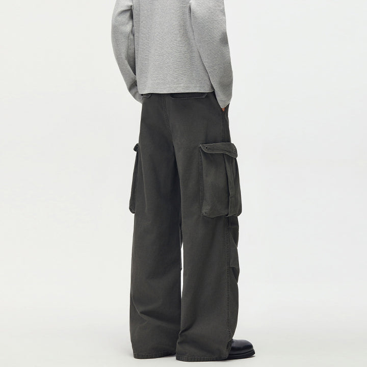 Men's baggy cargo pants with extra wide legs, deep crotch and large flap pockets Mune Fashion