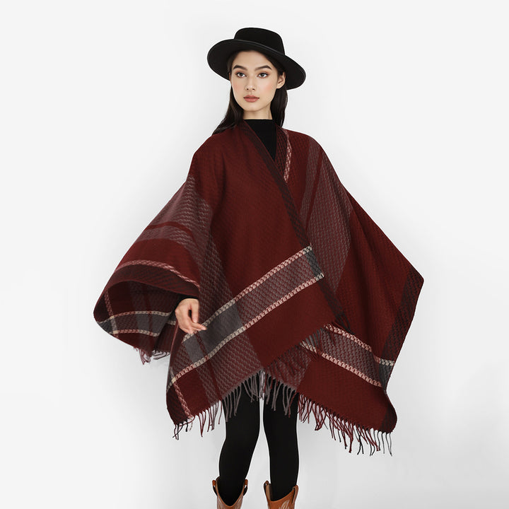Women's Oversize Cape Poncho made of Wool Blend with Checkered Pattern and Fringe Hem Mune Fashion